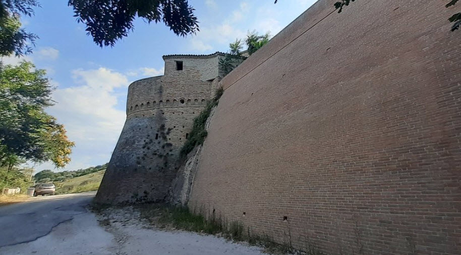 Castello di Montelabbate, Italy